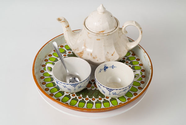 Gateway Object – Teapot and Cups on Tray